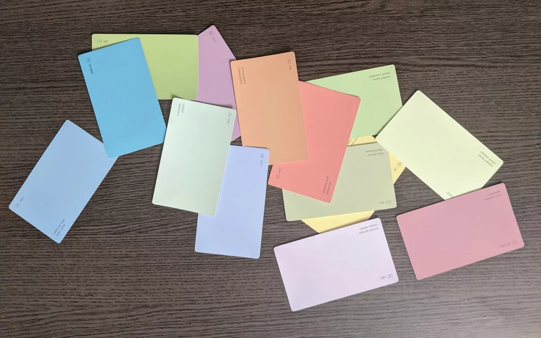 Active recall vs passive studying notes on desk, showing active recall studying examples to spot false confidence fast