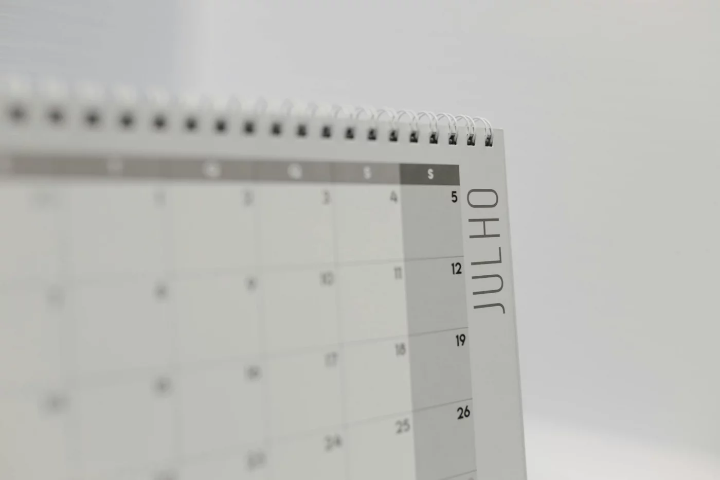 Time Blocking for Deep Focus: Templates, Examples, and a Daily Plan That Sticks Minimalist July calendar close-up for time blocking template pdf download with Google Calendar and Notion