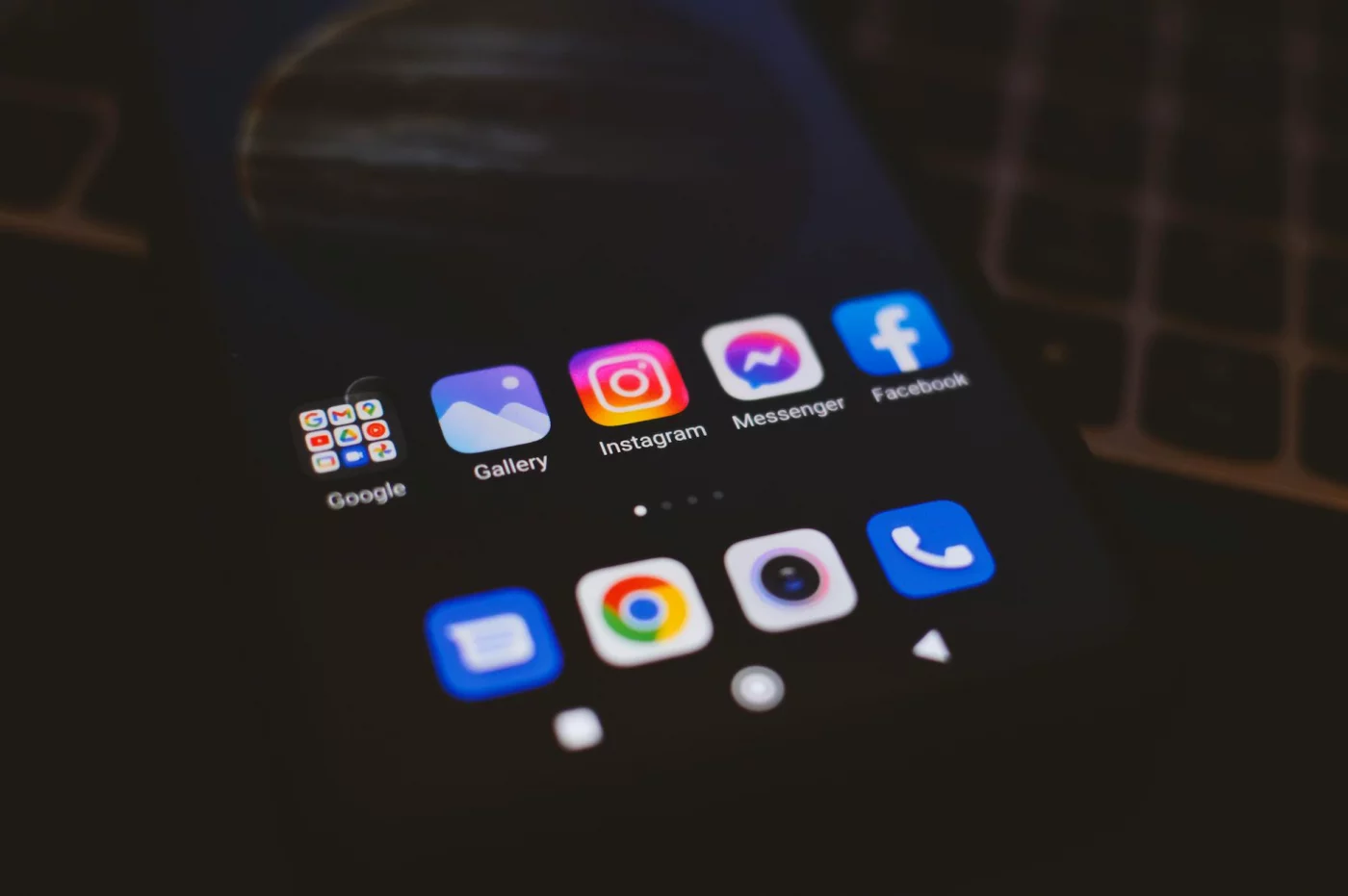 What Is Digital Minimalism for Students? 7 Phone Rules That Actually Work Smartphone with social media apps in low light illustrating what is digital minimalism and phone declutter habits