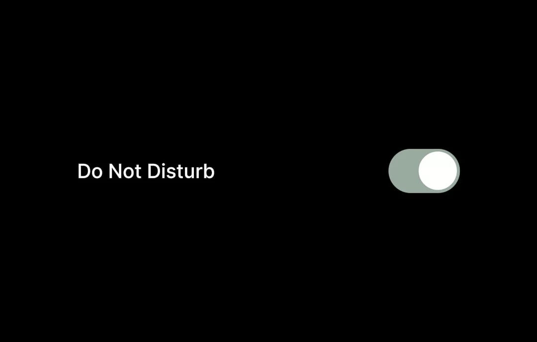 Do Not Disturb setting on a phone, a simple way to reduce side effects of using phone at night